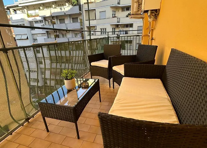 Ideal For Travelers, Local Vibes, Ensuite Bathroom 4*